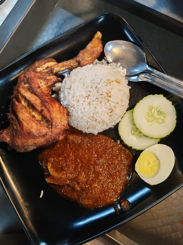 Nasi Lemak Ayam
